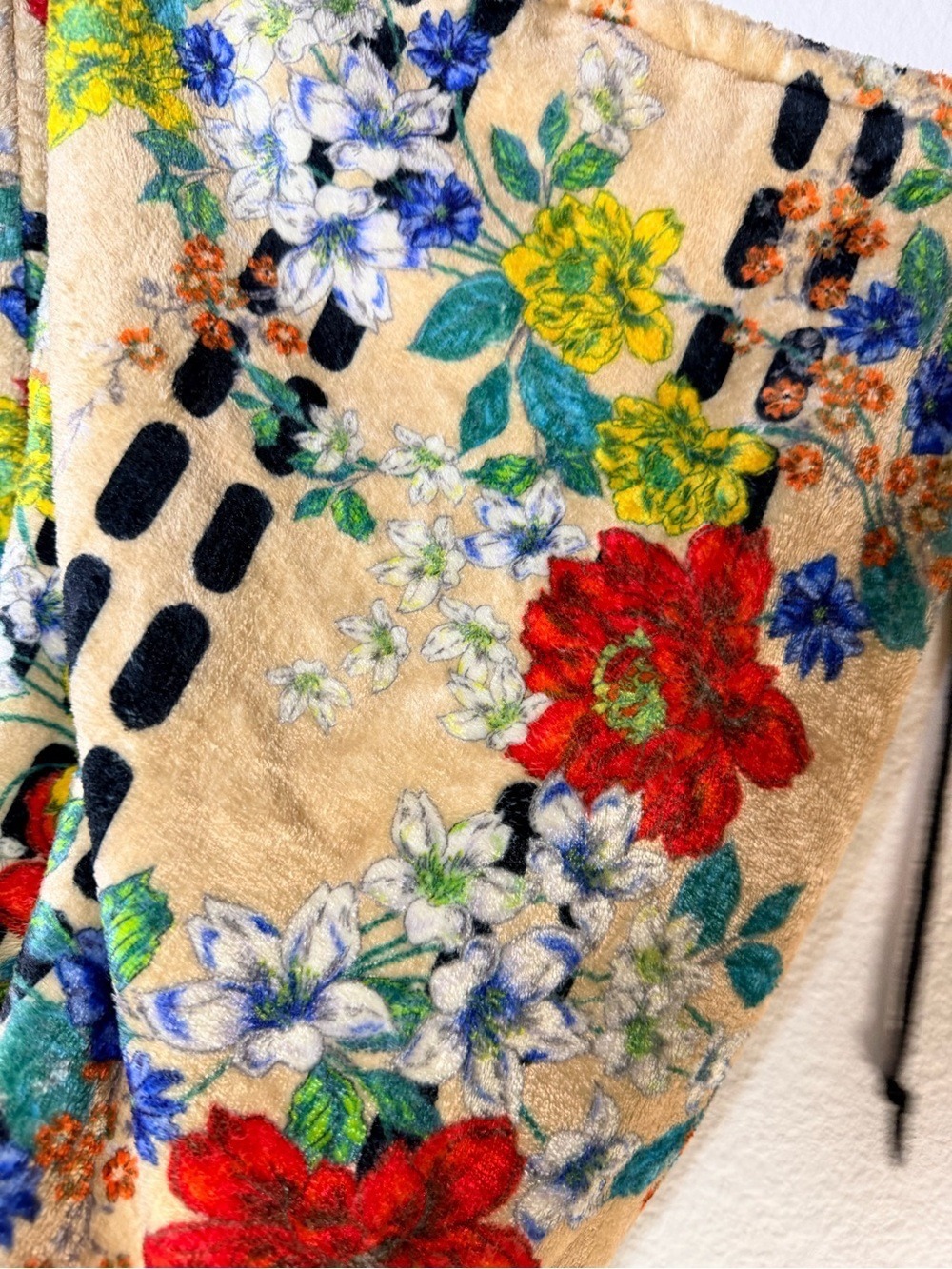 Johnny Was Floral Plush Faux Fur Hobo Shoulder Bag Boho Tote Multi EUC - Picture 4 of 6